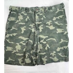 Haggar Clothing Men’s Big and Tall Green Camouflage Cargo Shorts Size 42 EUC